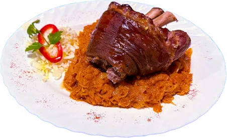 Varză călită cu ciolan / cârnați / costiță – Restaurant Donaudelta Viena